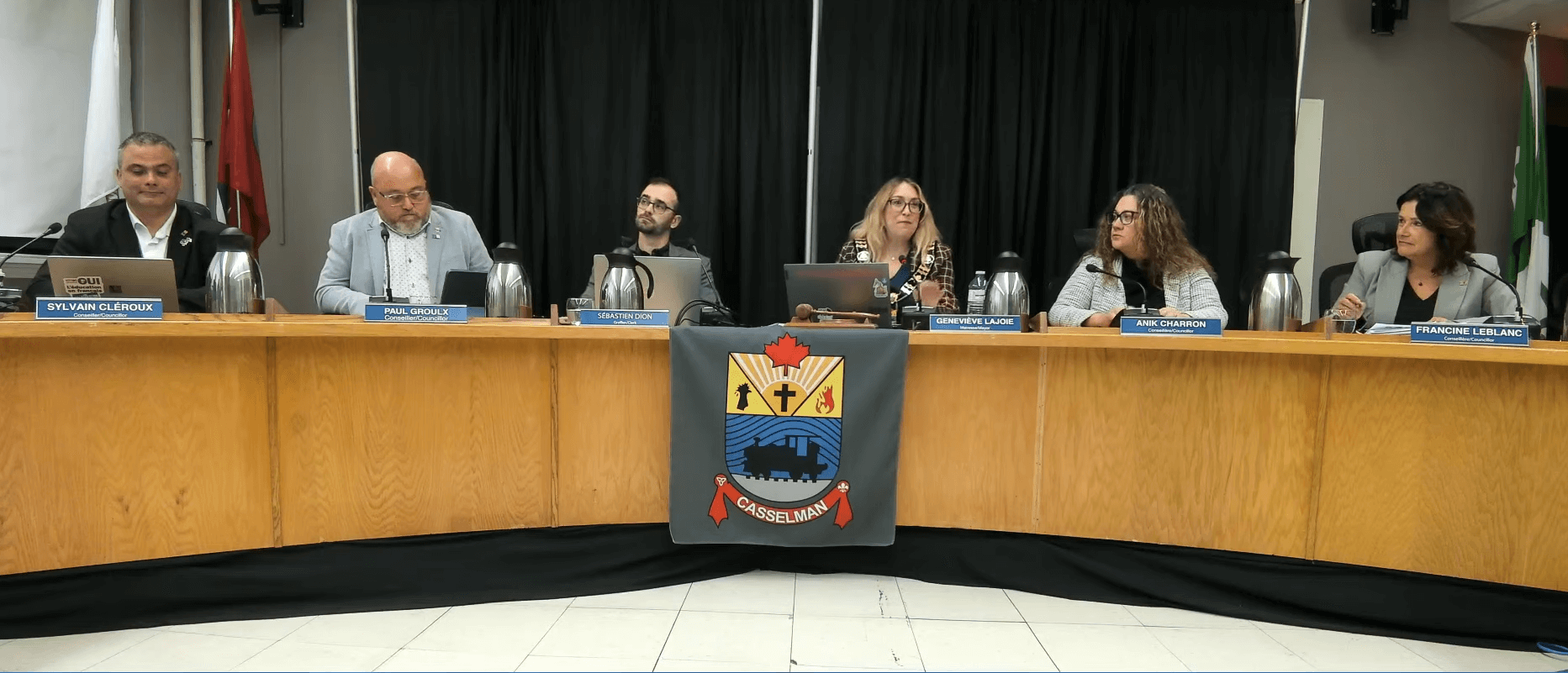 Casselman : les élus francophones rejettent l’obligation de traduire tous les rapports municipaux