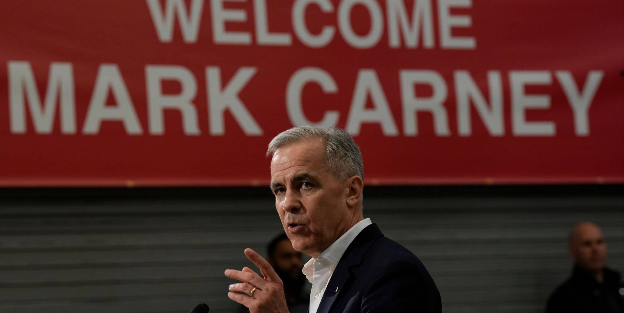 11 heures de cours de français en six mois pour Mark Carney