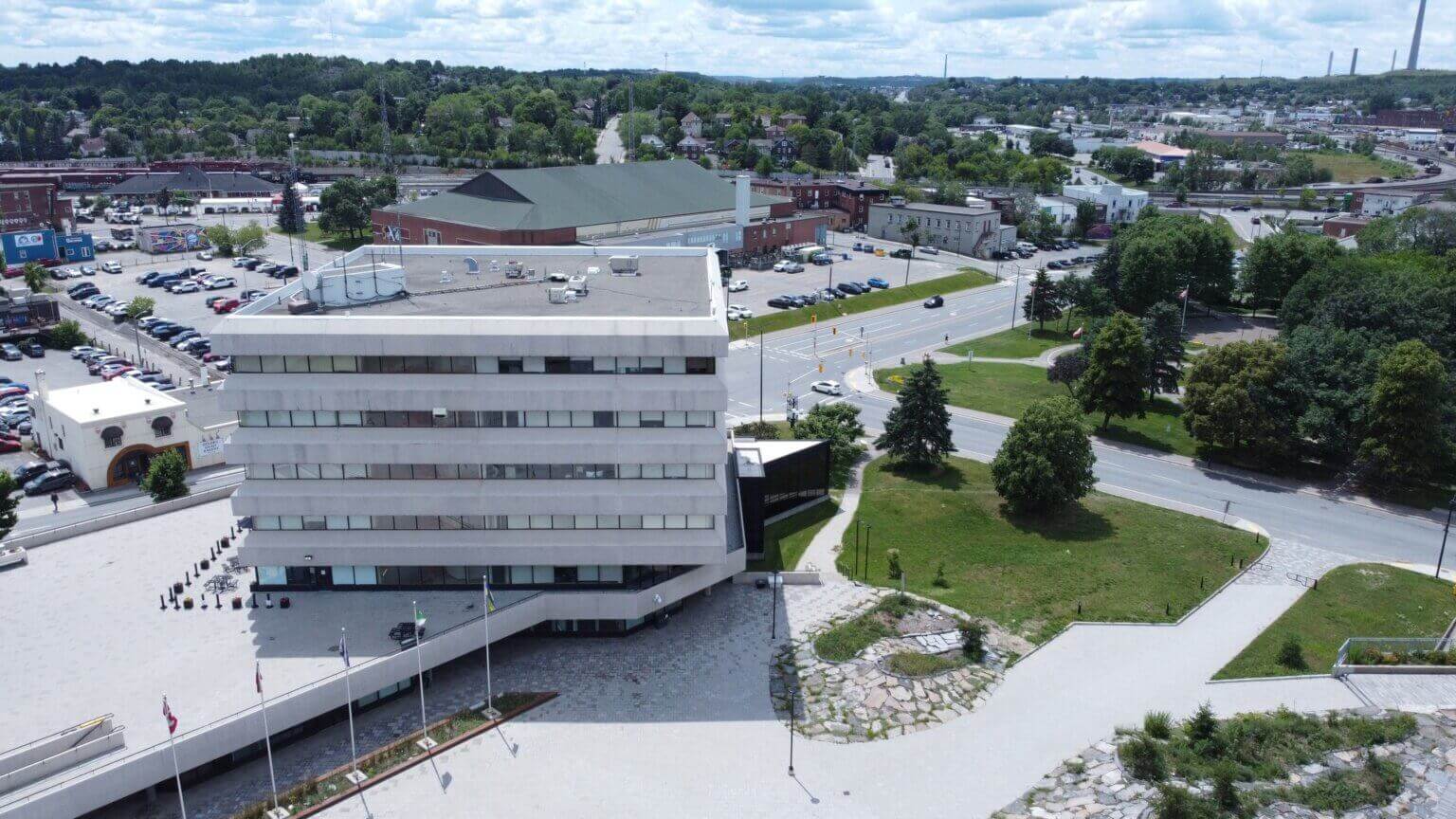 Le Grand Sudbury adopte sa nouvelle politique sur les services en français